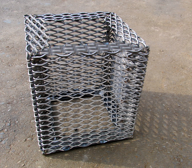 Loungemöbel aus Streckmetall