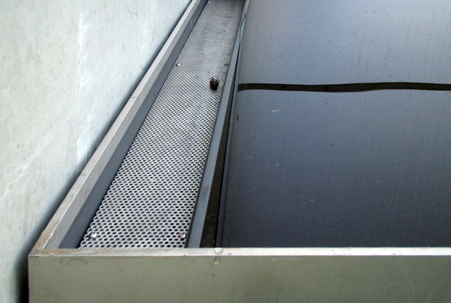 edelstahl bassin eingang fassade thermoplan 08