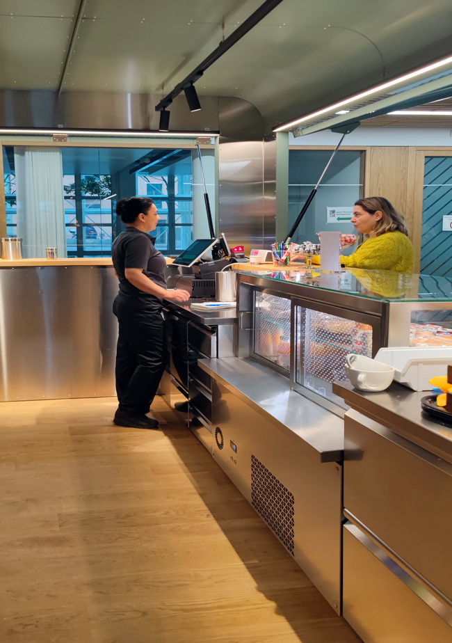 cafebar kaffeebar haeuschen ewz container pausenraum 05